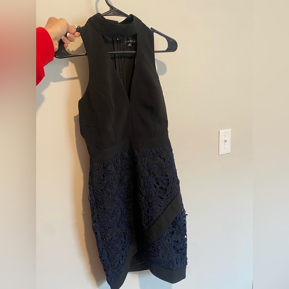 Adelyn Rae dress - Picture 3 of 5